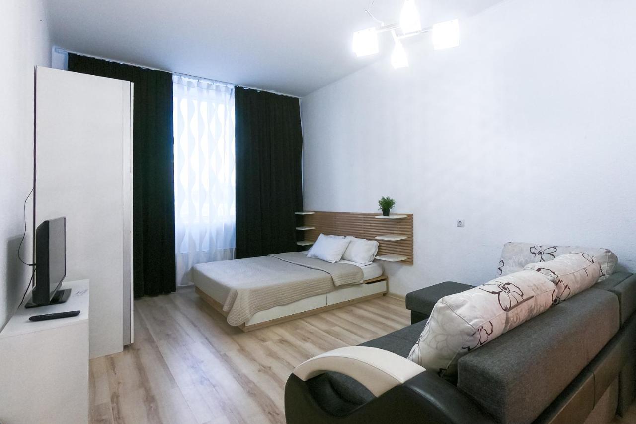 Apartment Artek JJekaterinburg Eksteriør bilde