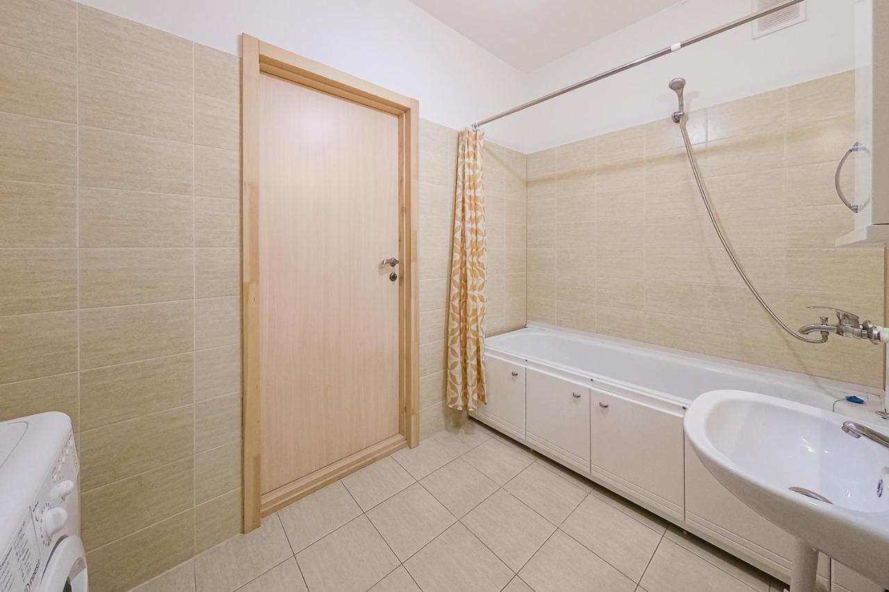 Apartment Artek JJekaterinburg Eksteriør bilde