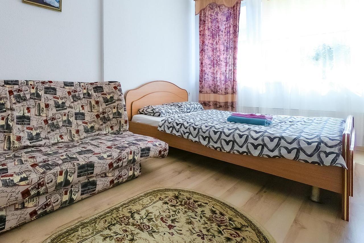 Apartment Artek JJekaterinburg Eksteriør bilde